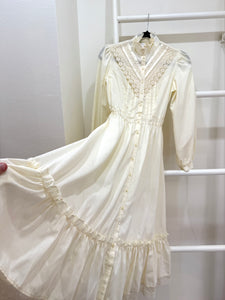 1970s Gunne Sax Cream Lace Button Up Midi Dress