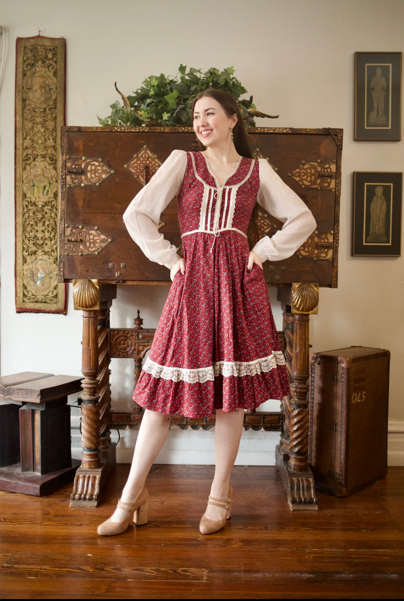 1970s Gunne Sax Cranberry Red Calico Midi Dress