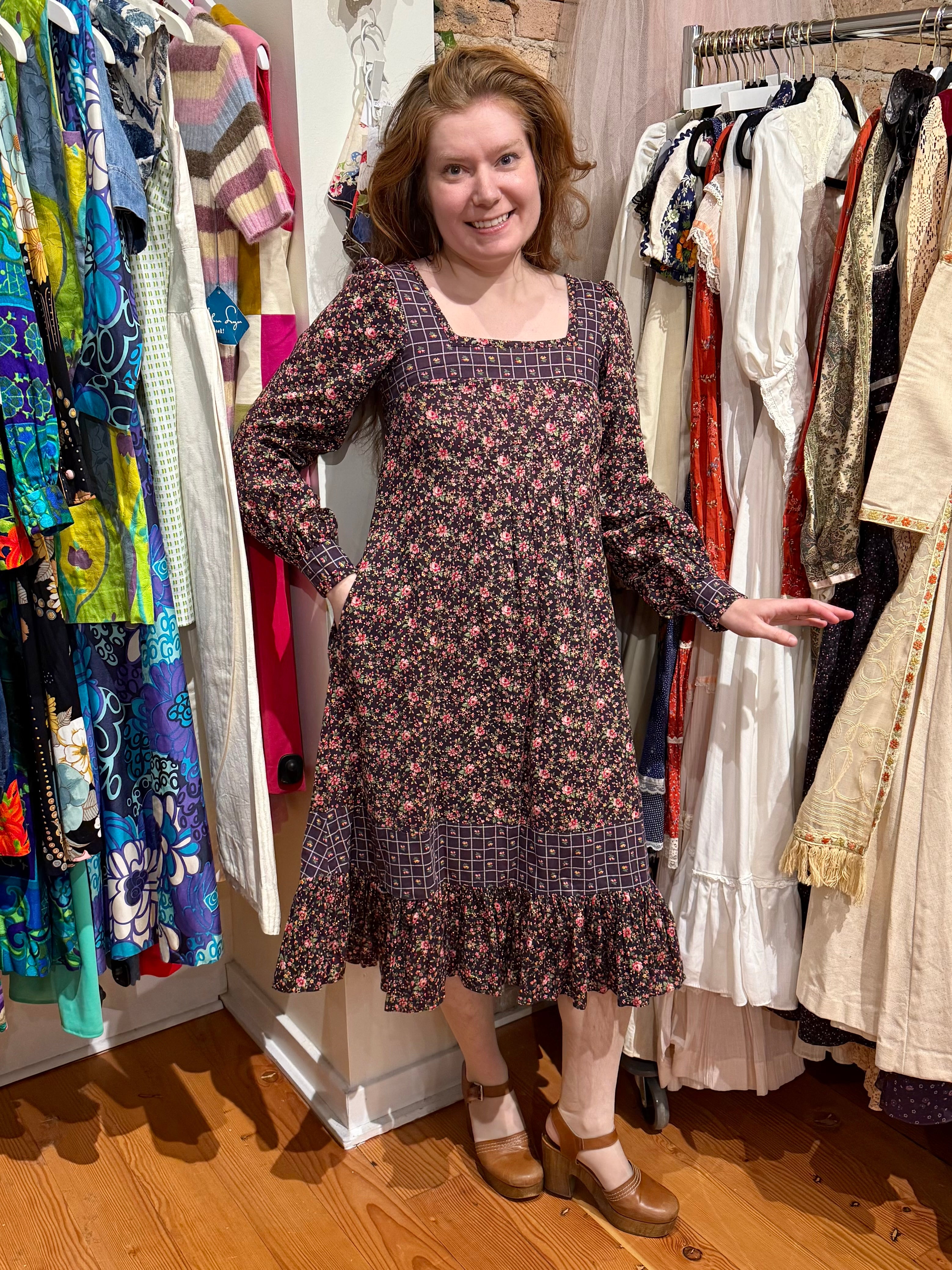 1970s Gunne Sax Calico Midi Tent Dress