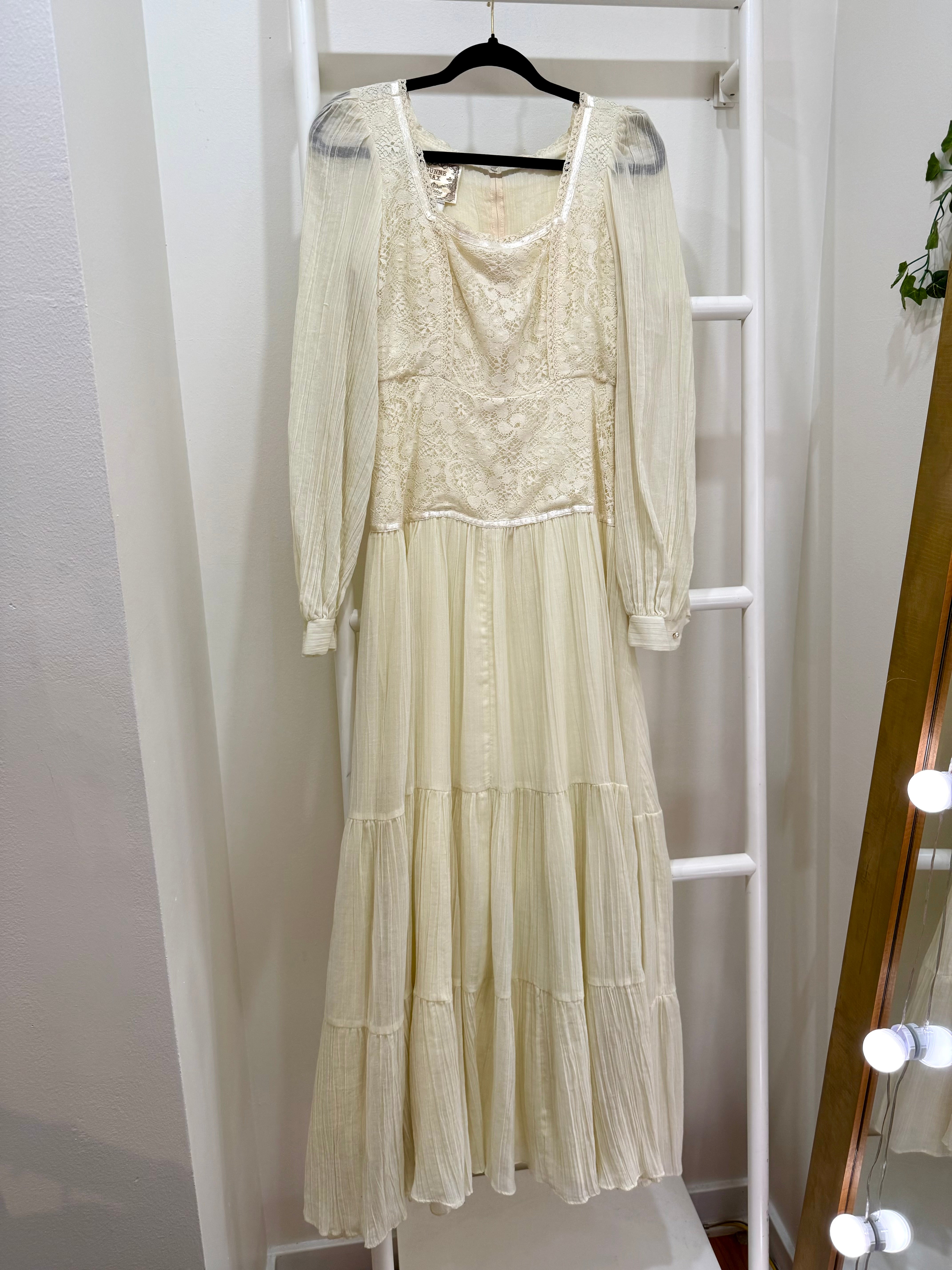 1970s Gunne Sax Cream Lace Poet's Dress