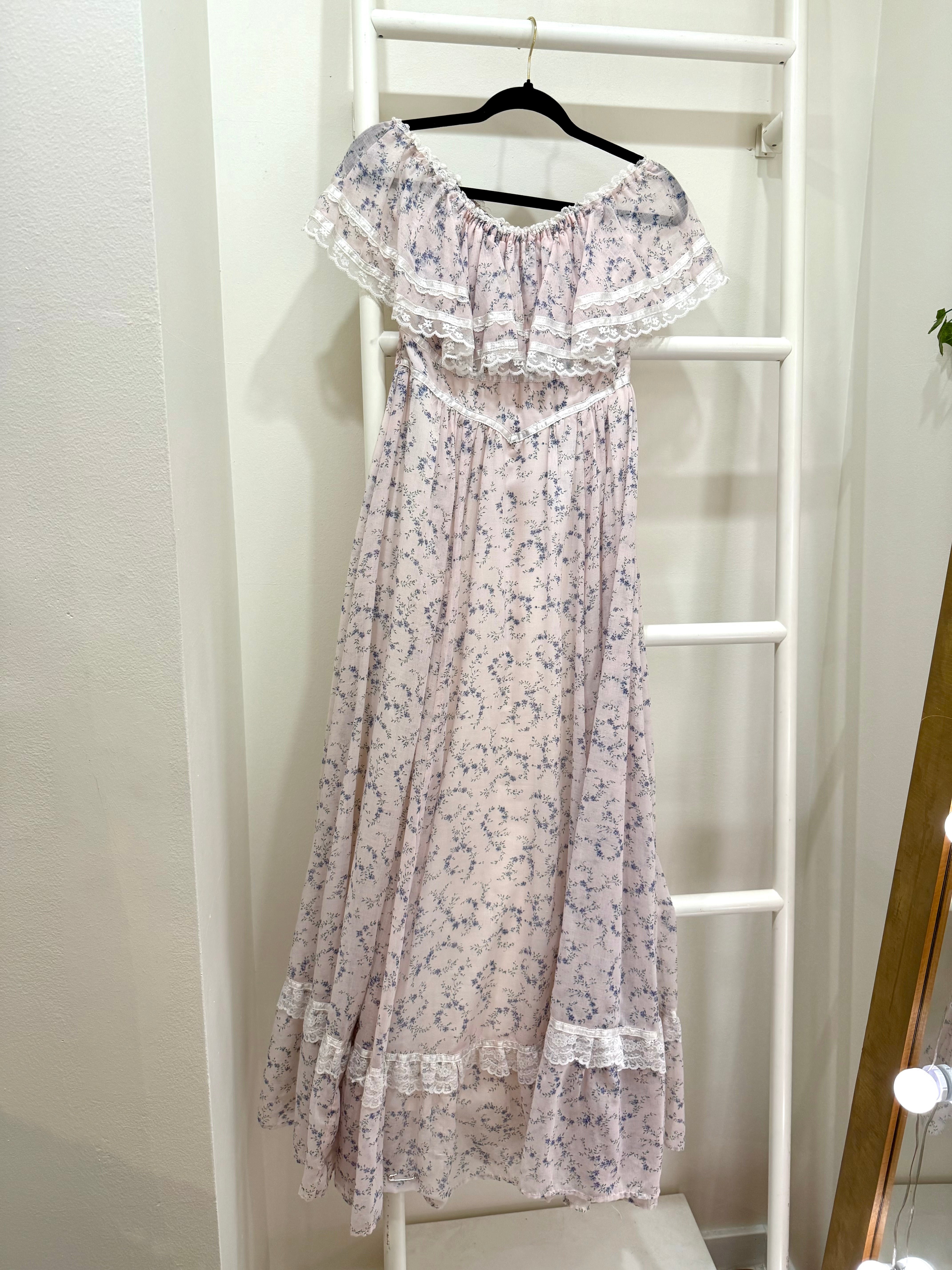 1970s Gunne Sax Pink Floral Off-Shoulder Maxi Dress