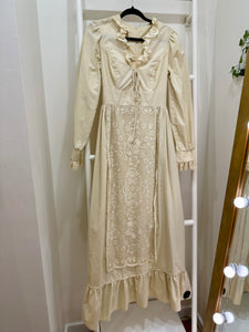 1970s Gunne Sax Cream Bicentennial Lace Apron Maxi Dress
