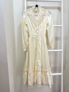 1970s Gunne Sax Cream Lace Button Up Midi Dress