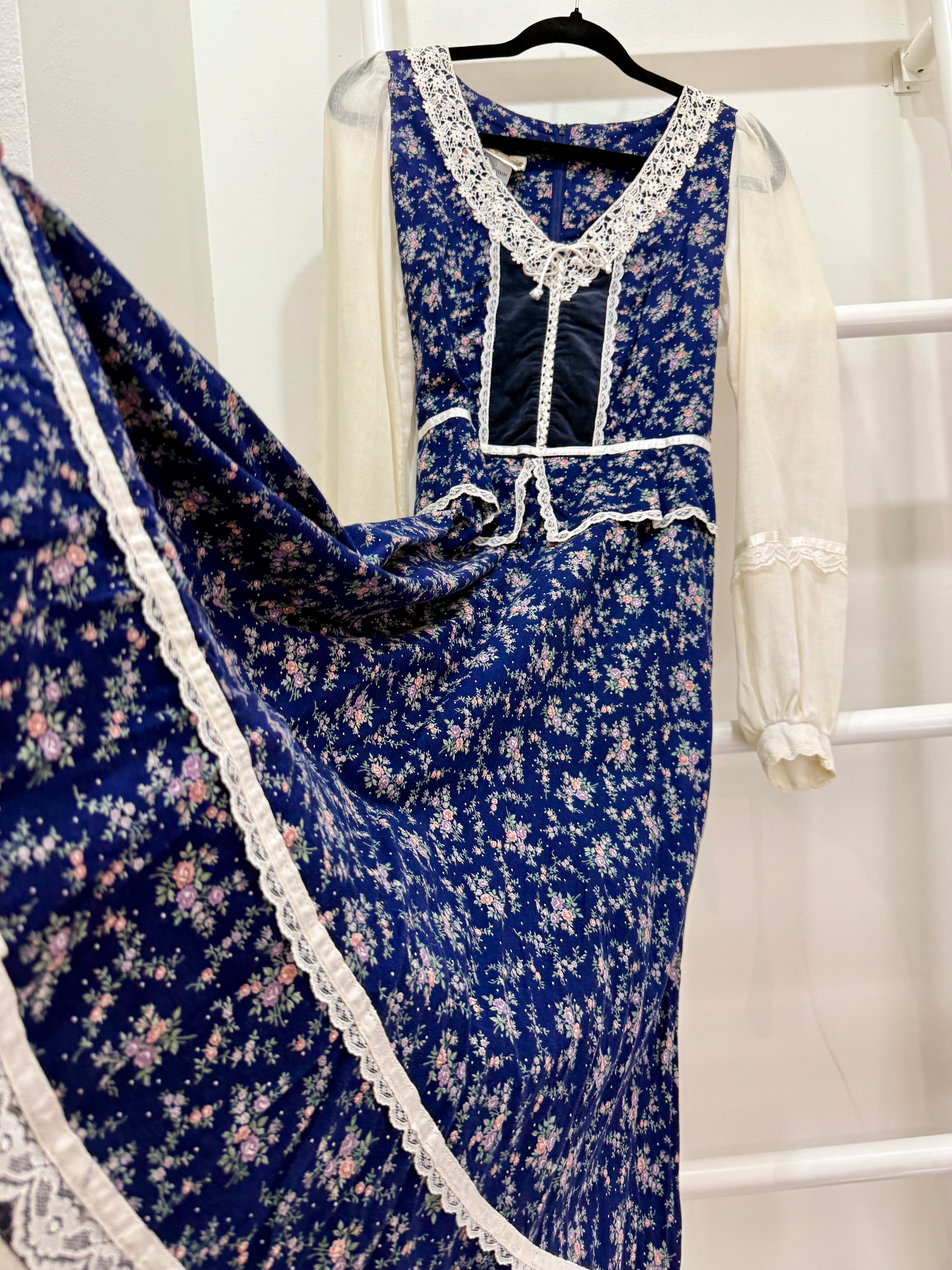 1970s Gunne Sax Blue Calico Peplum Midi Dress