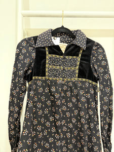 1970s Gunne Sax Black Calico Midi Dress