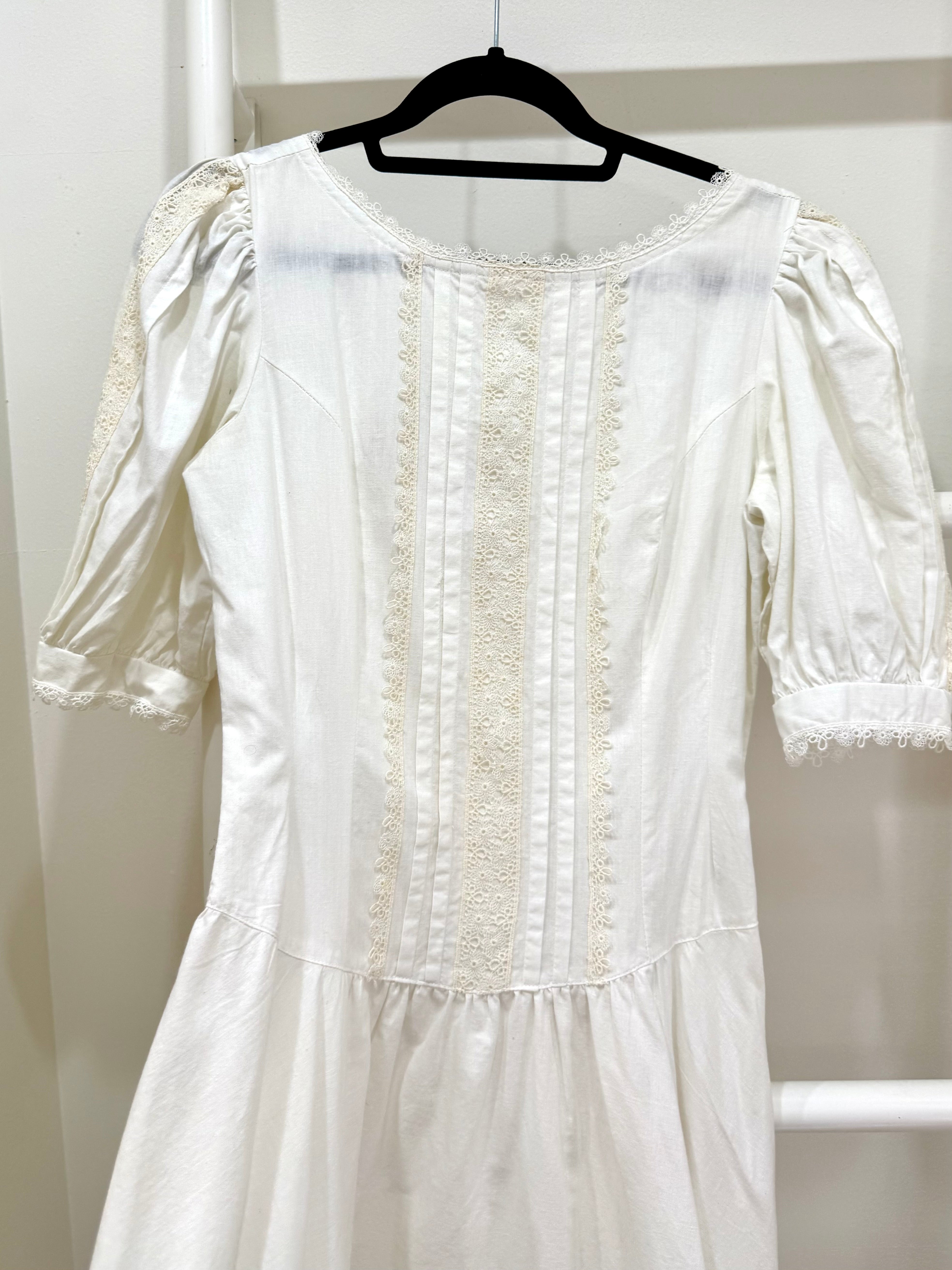 1980s Gunne Sax White Button Back Midi Dress