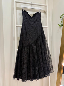 1980s Gunne Sax Black Lace Strapless Party Dress