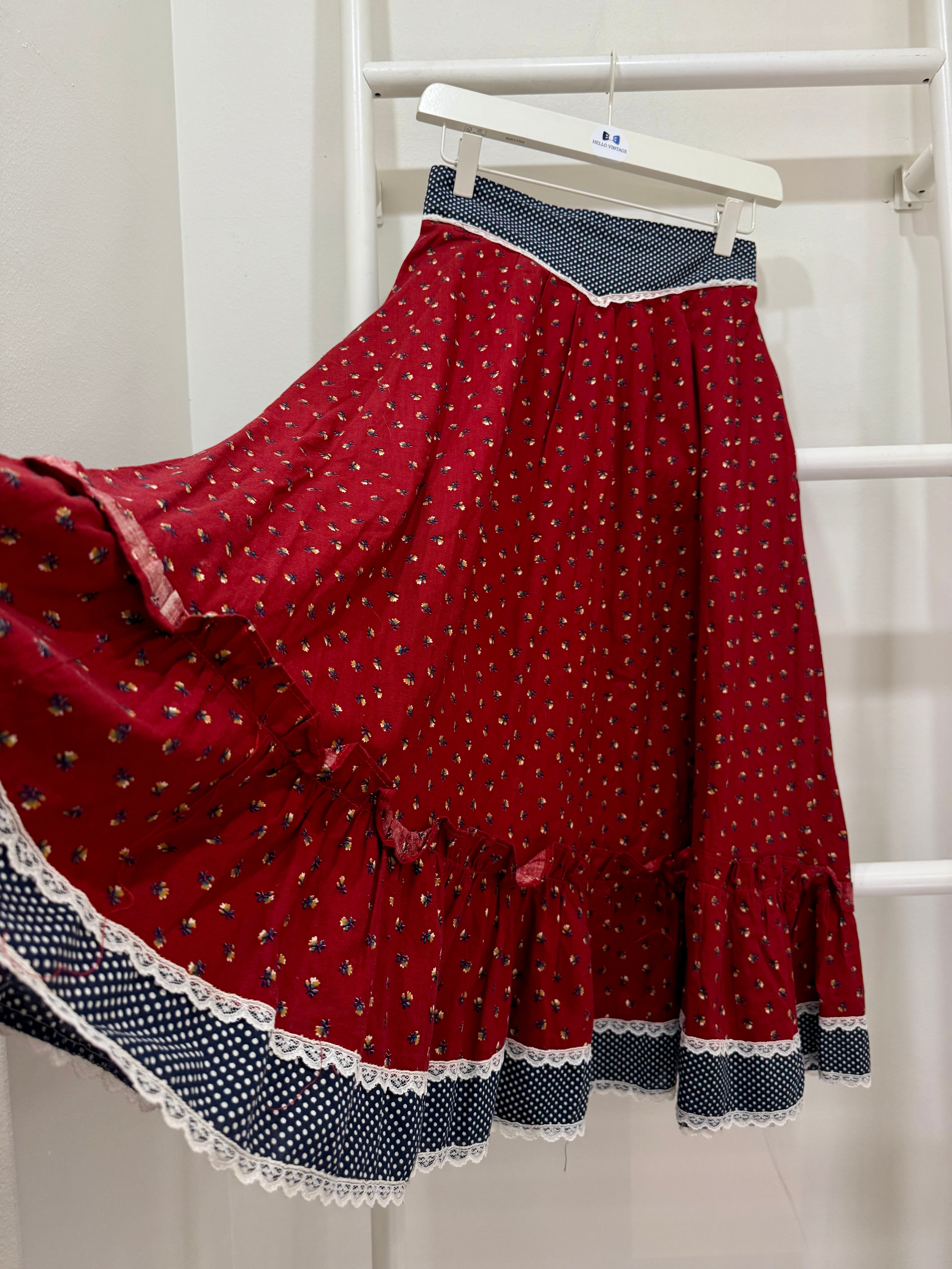 1970s Gunne Sax Red Calico Midi Skirt
